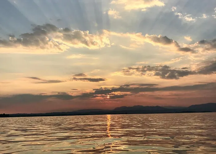 Casa Martori View ゲストハウス ペスキエーラ・デル・ガルダ